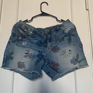 Distressed Flower Denim Shorts